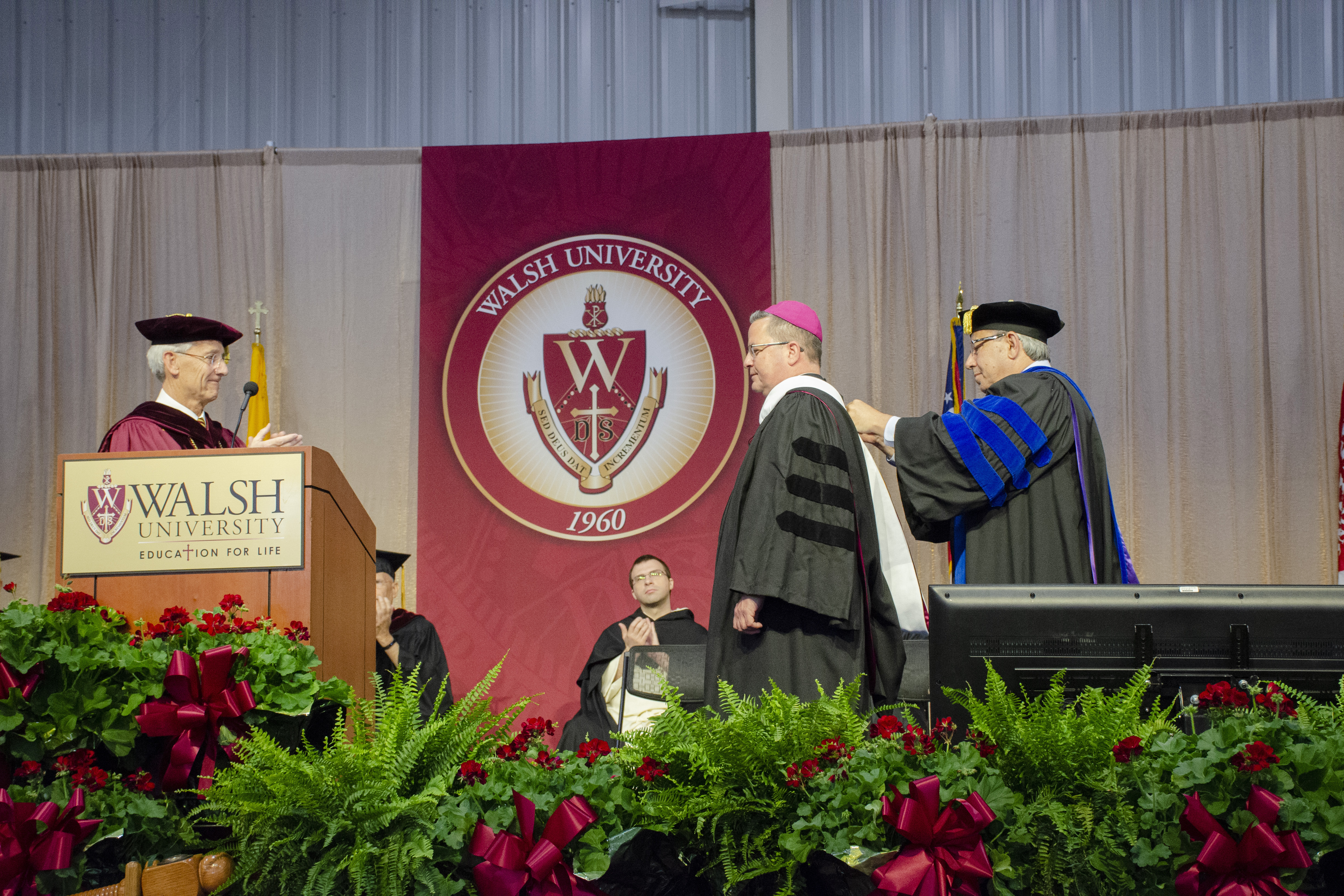 2022 commencement honorary degree