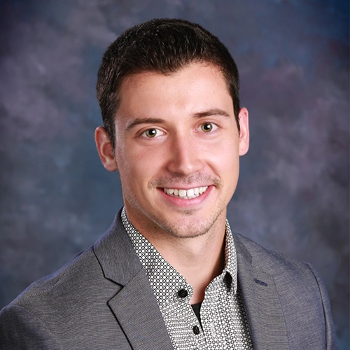 Professional Headshot of Josh Ippolito