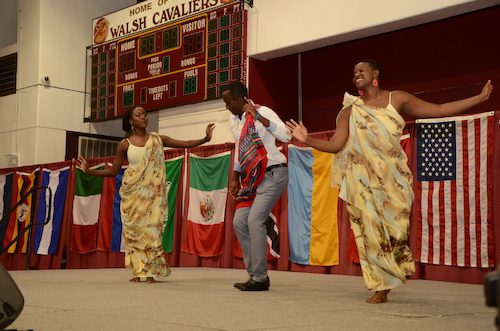 Rwandan Dance by Jeanne D'Arc Irizera, Hyacinthe Mutuyubutatu and Pacifique Niyonzima